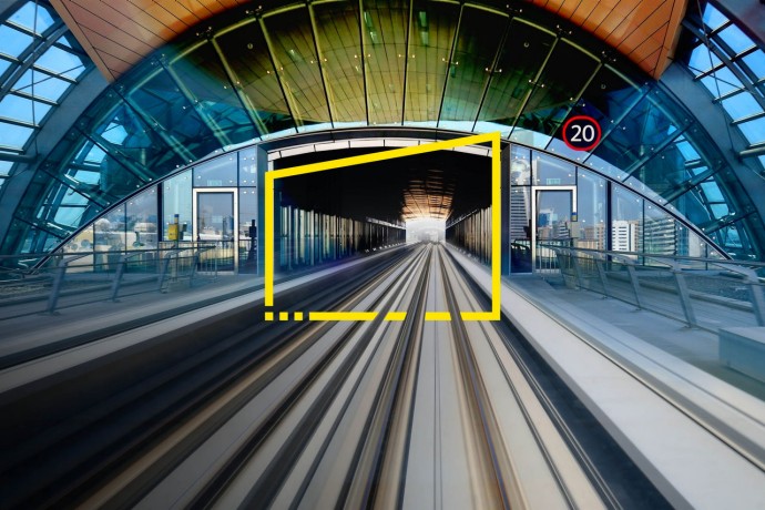 dubai metro station motion blur static