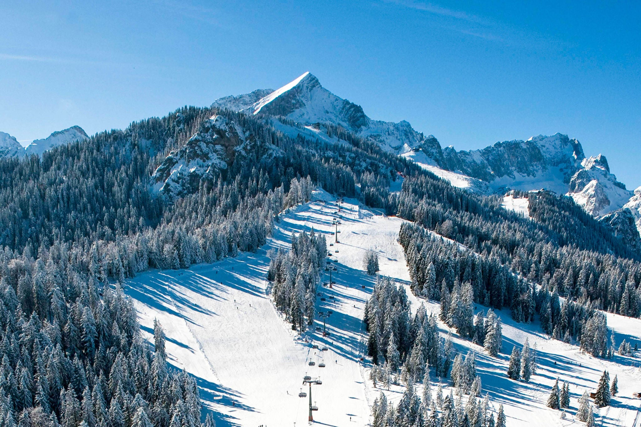 Skifahrer am Hausberg, Winterlandschaft, Garmisch-Partenkirchen