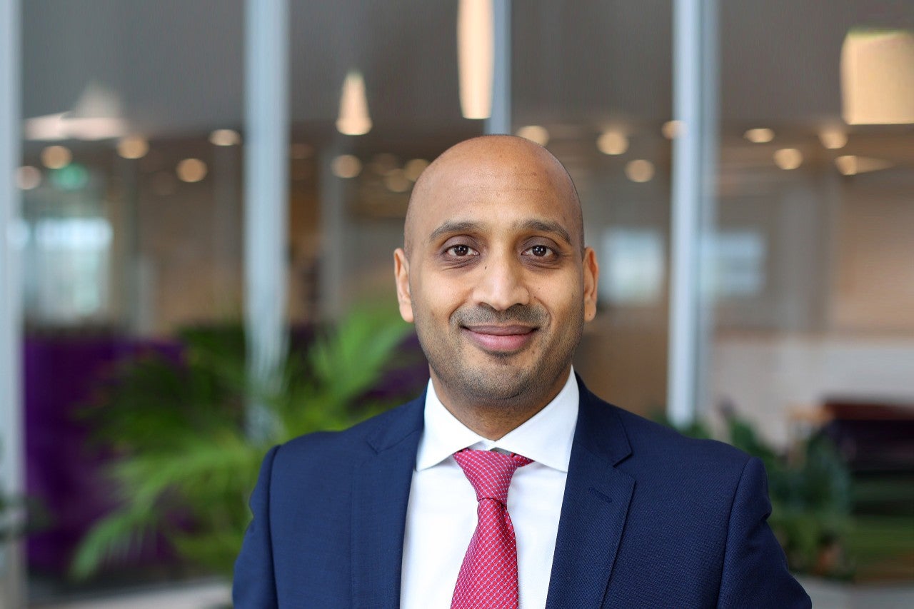 Hitesh Patel EY EMEIA Assurance Payments Leader | EY - Global