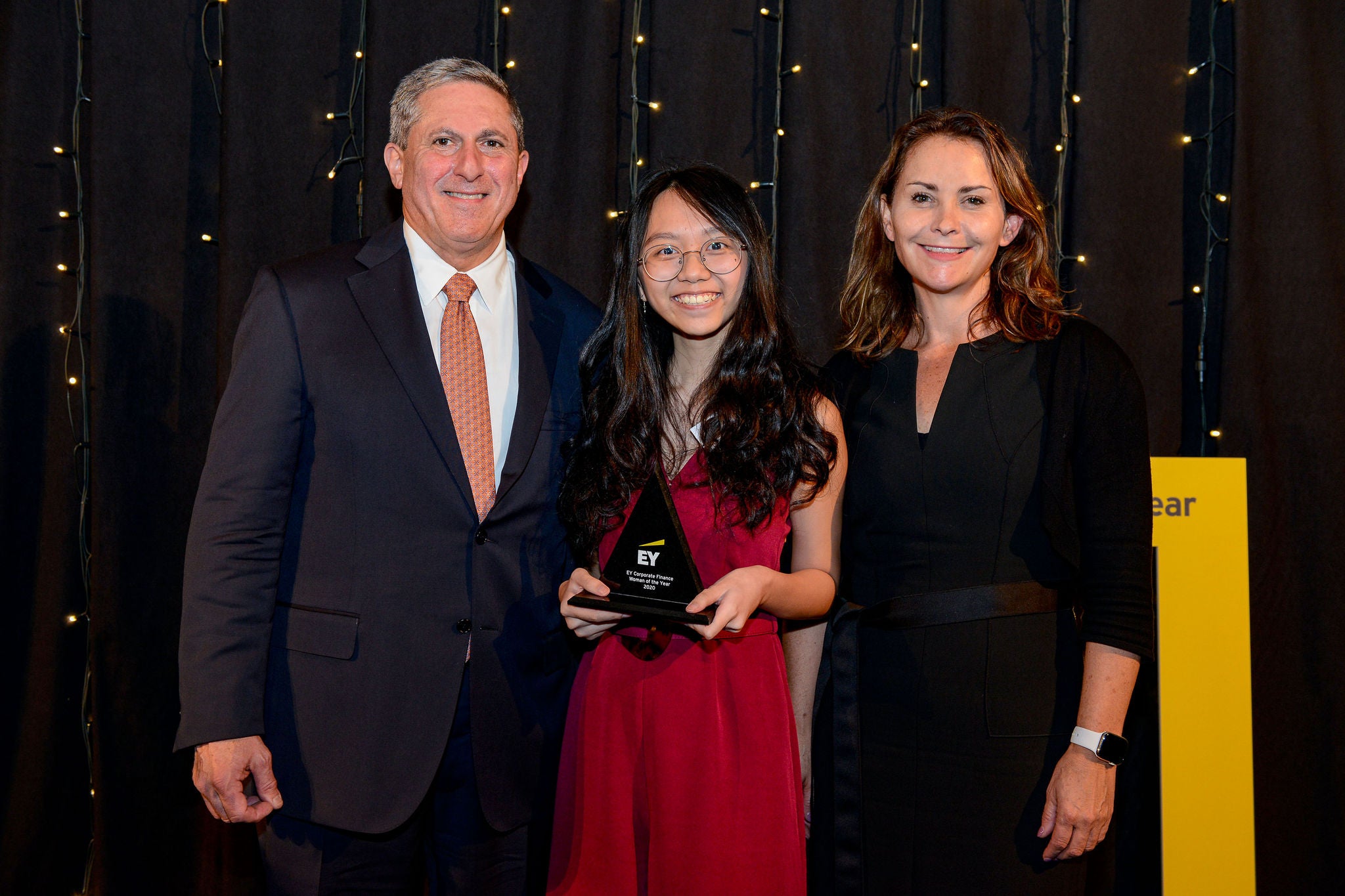 EY Corporate Finance Woman of the Year 2020 winner group 