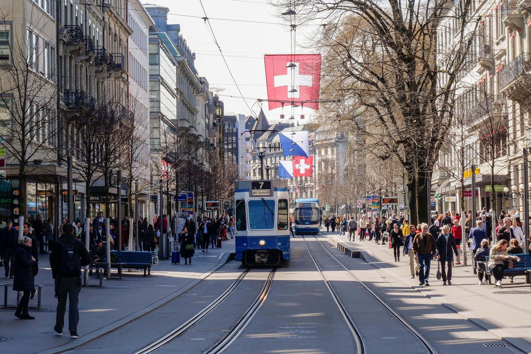 Busy day at famous Bahnhofstrasse in Zürich, Switzerland