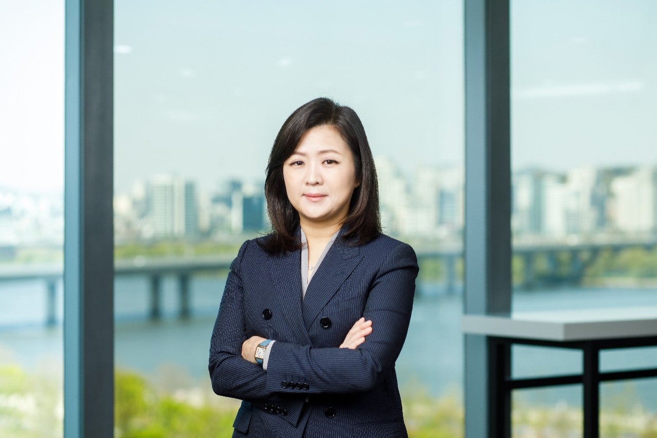 photographic portrait of sooyeon kim