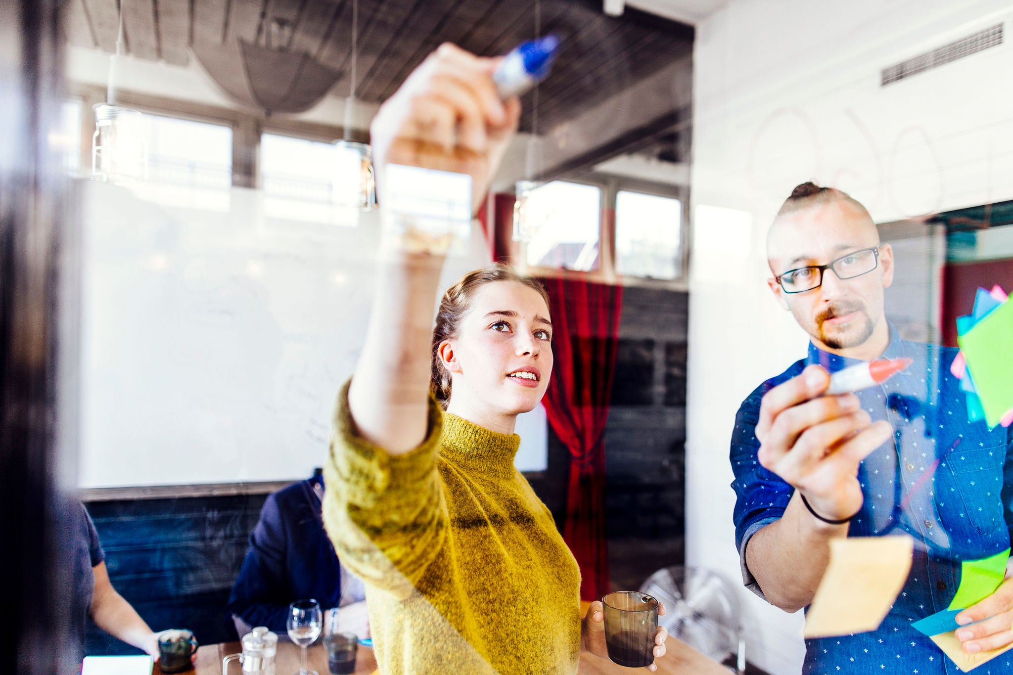 Creative business people writing on glass wall in board room

Image downloaded by Charlie Brewer at 17:20 on the 13/11/18