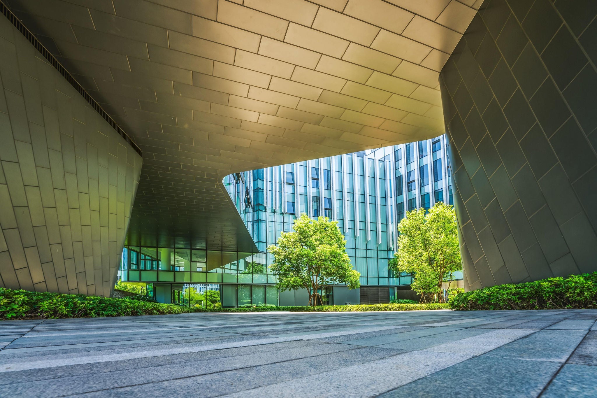 Abstract picture of a building with greenery