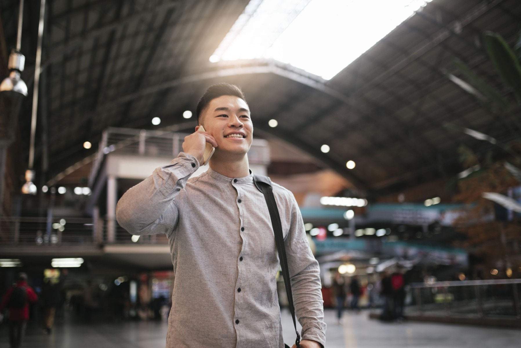 Man talking with the person through mobile