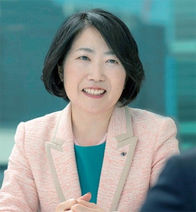 片倉正美氏