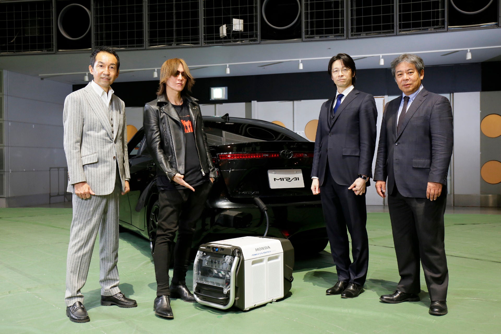 EY Japan accelerates the realization of a low-carbon society The CO2 free hydrogen backed U2 tour in Japan