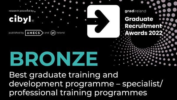 ey gradireland training dev specialist professional bronze