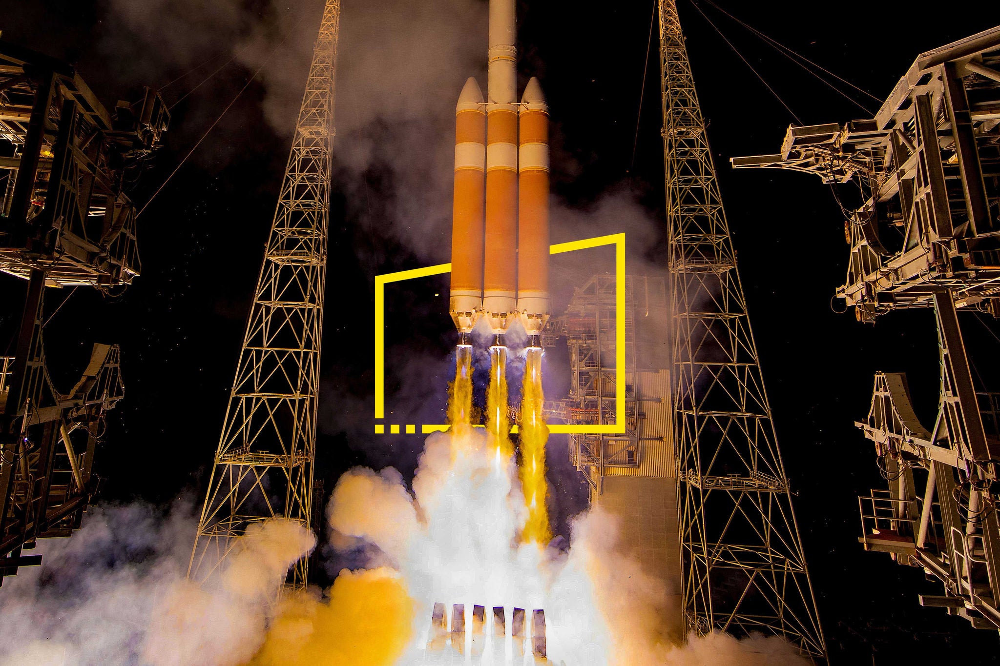 Delta iv heavy rocket launches solar probe static no zoom v2