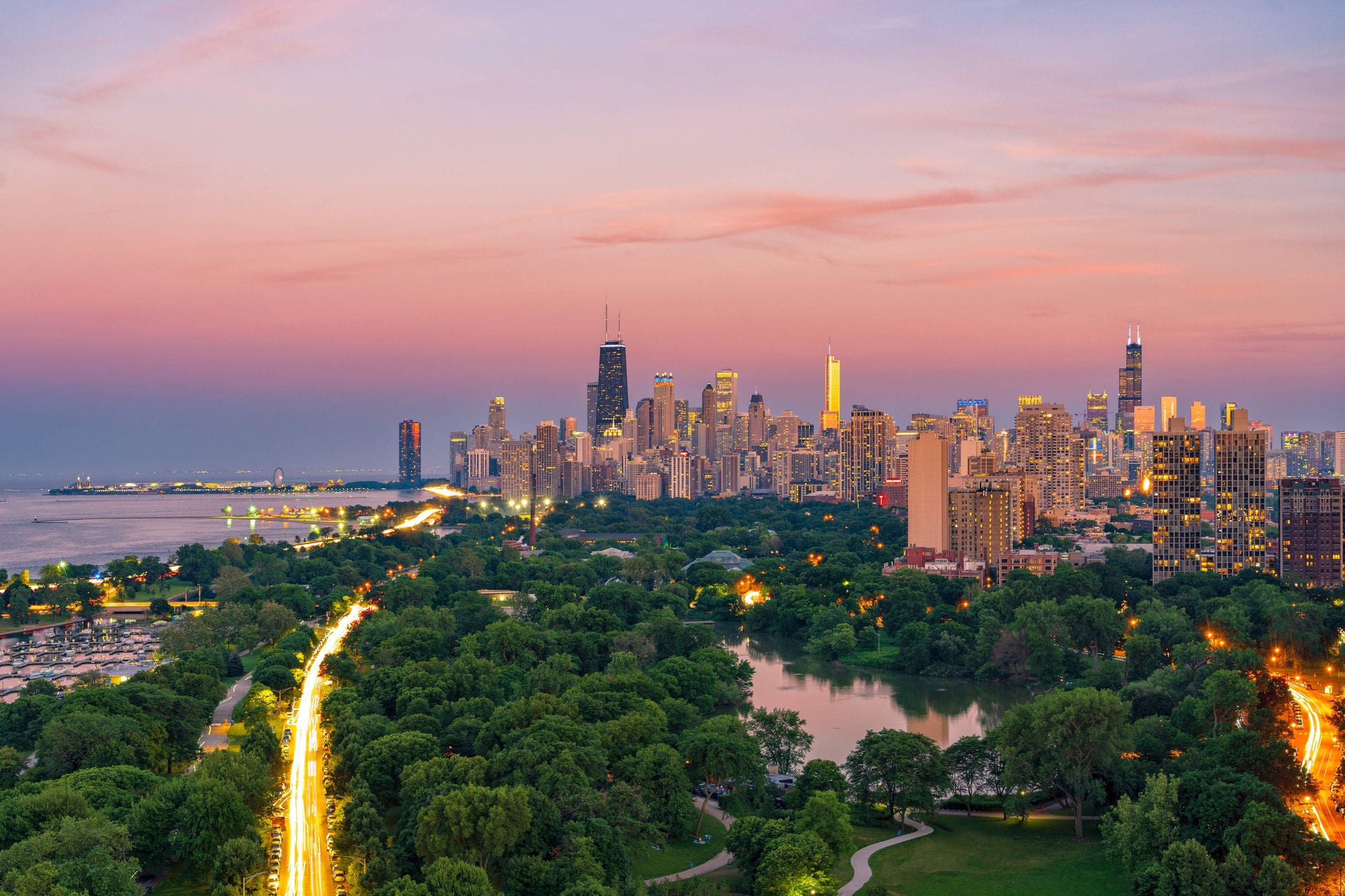 Downtown Chicago Cityscape at Dusk