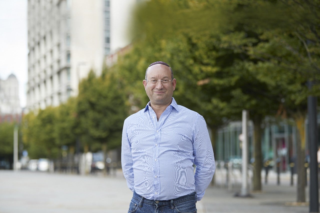 Photographic portrait of Mark Persoff