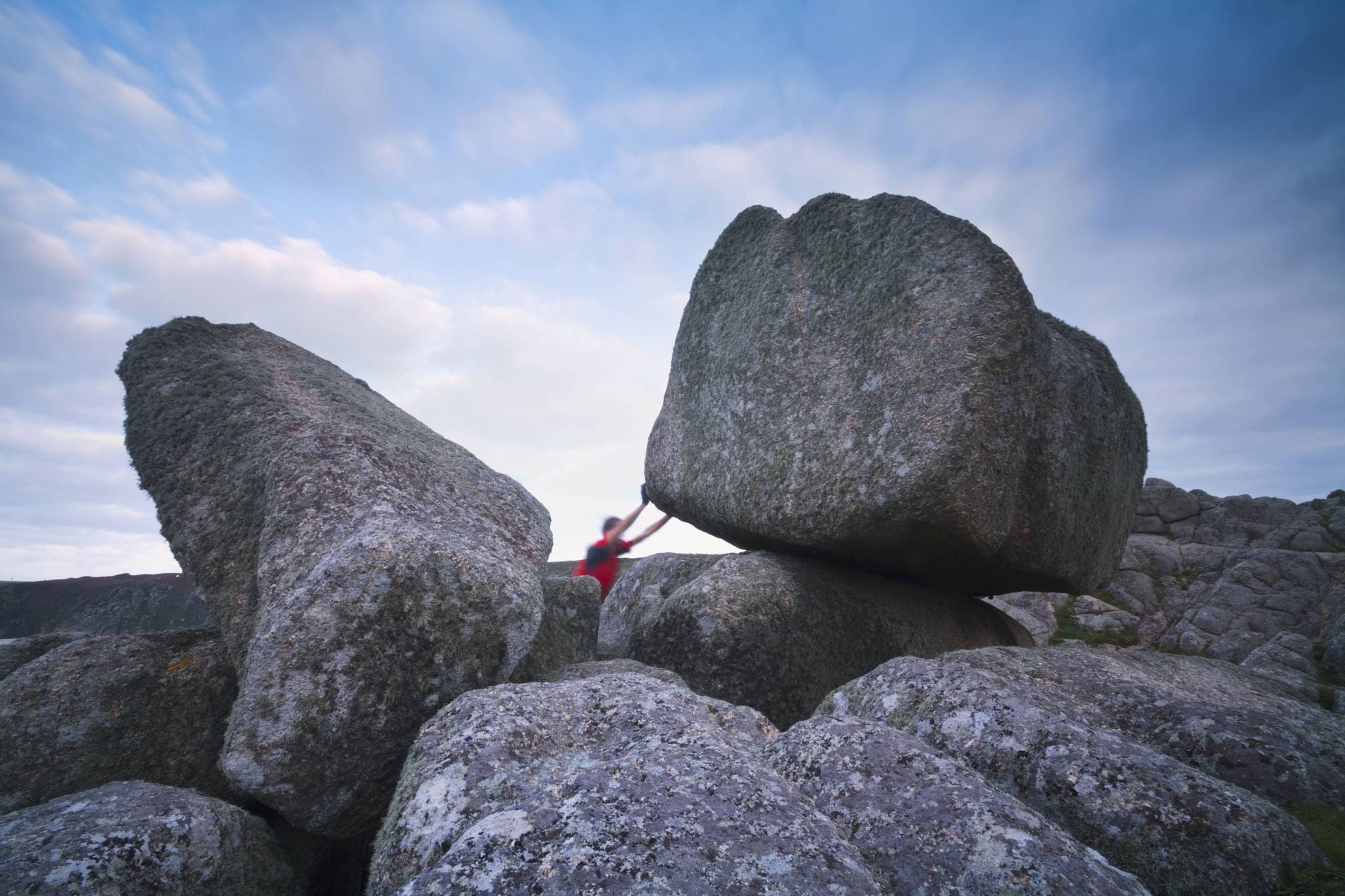 ey-balancing-stone