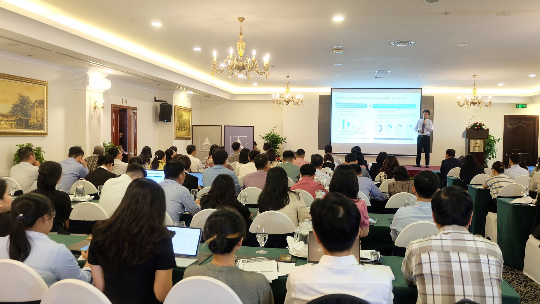 EY Tax Symposium 2023: Nắm bắt xu thế để thay đổi