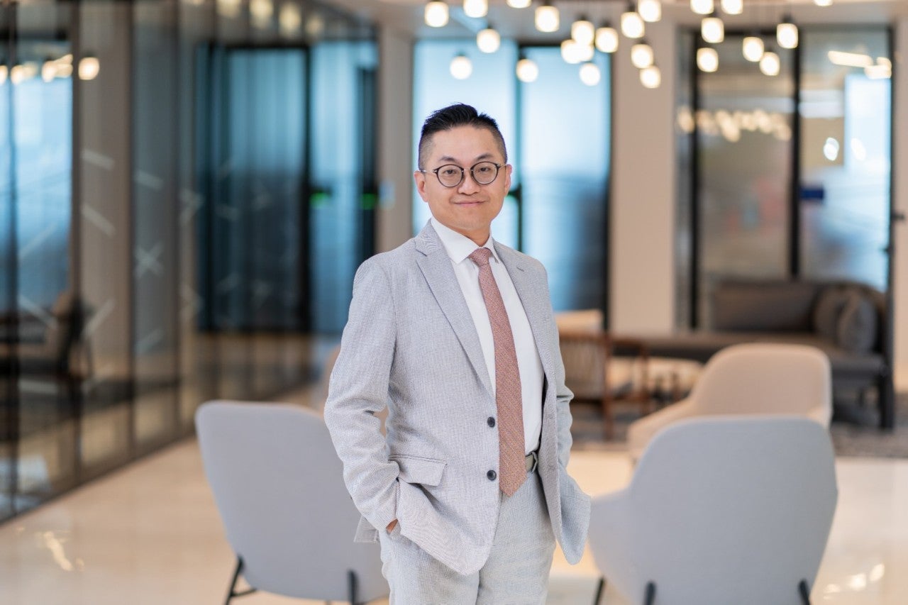 Photographic portrait of Wilson Cheng