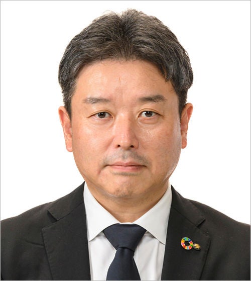 石井 直己 氏