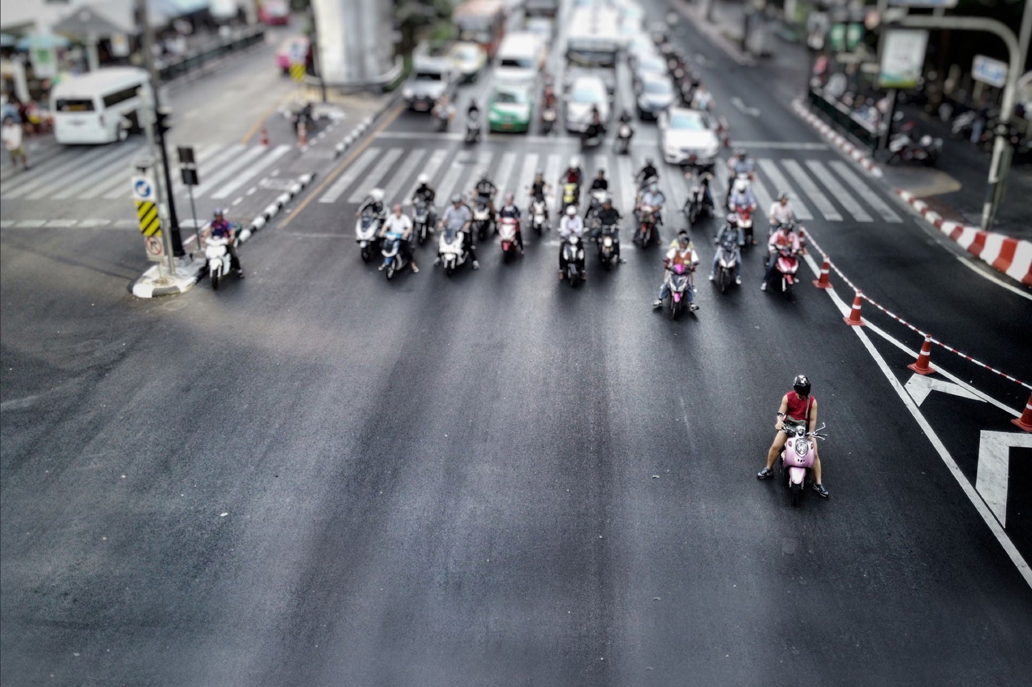 Skate cycle on street