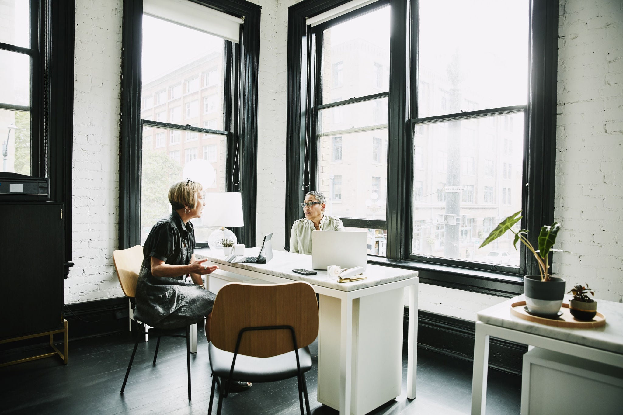 Businesswoman meeting with client in office