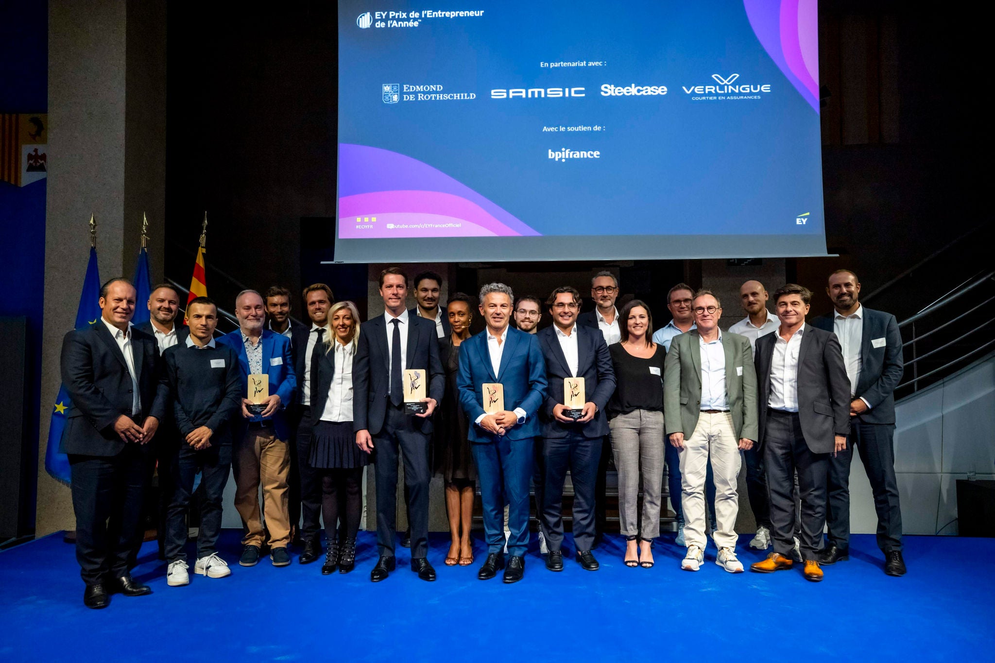 Photo de groupe de la cérémonie Sud-Est