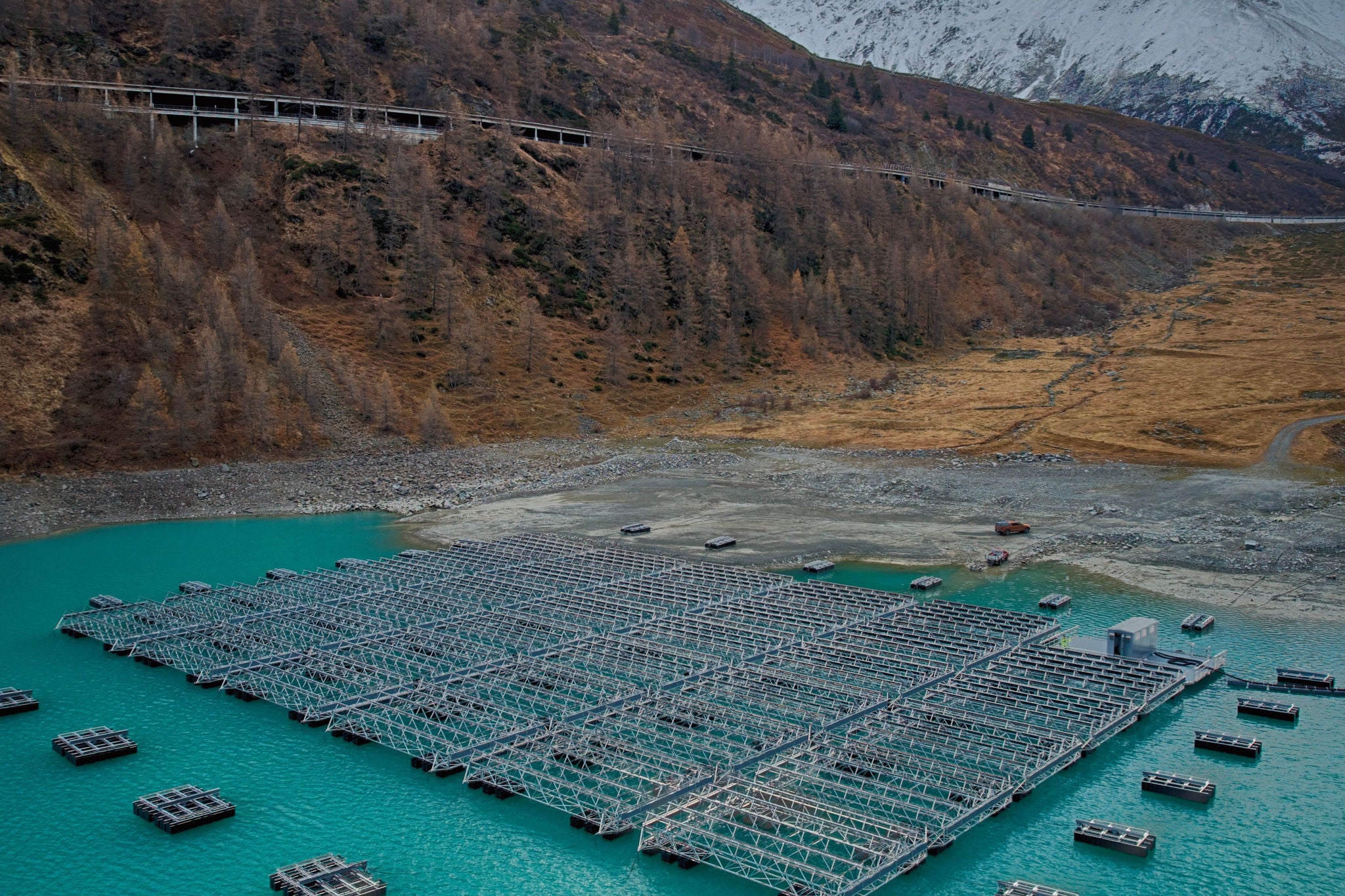 Renewables innovation - floating PV solar energy power plant