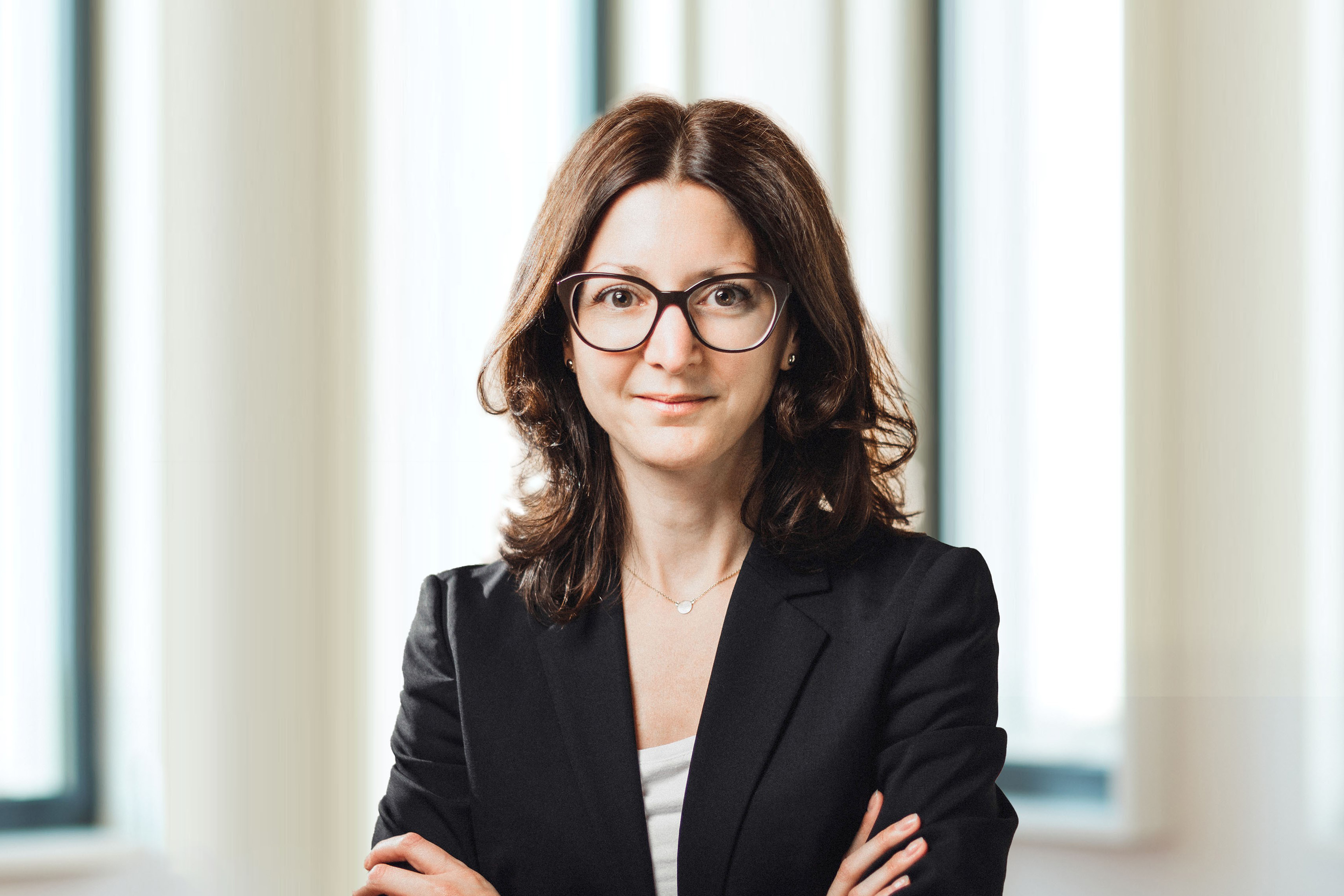 Photographic portrait of Dr. Katharina Luh