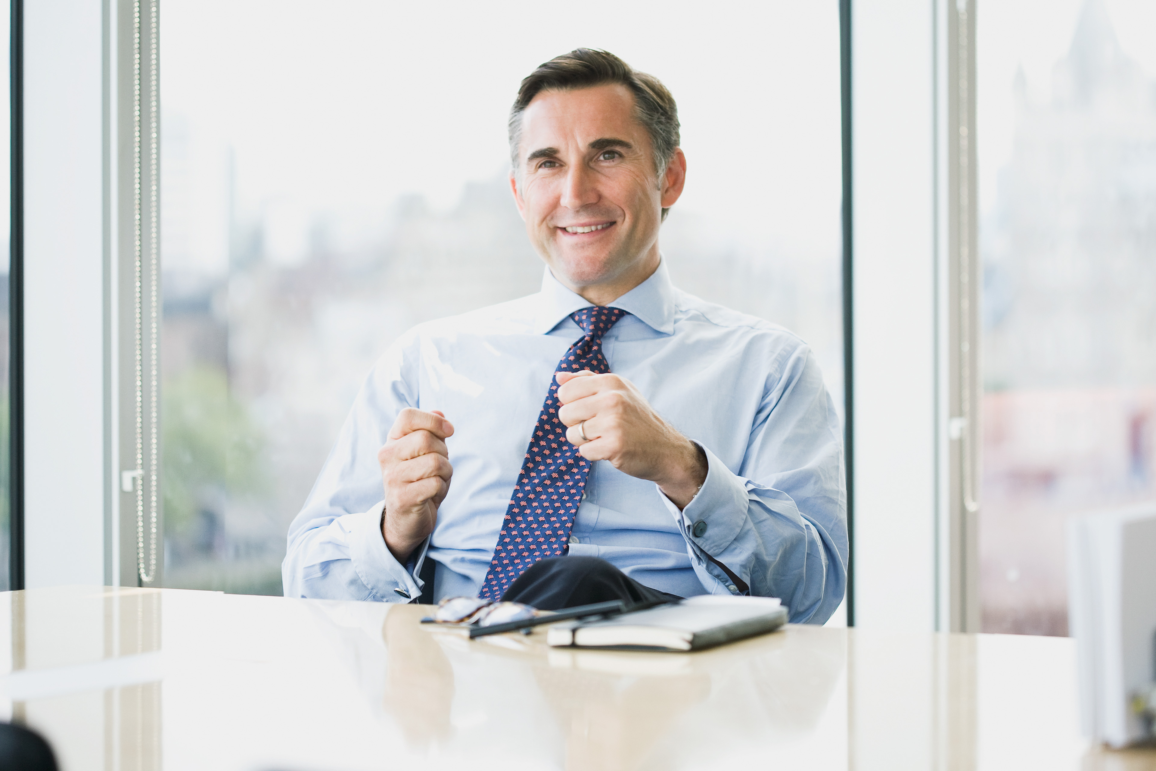 Photographic portrait of Steve Varley