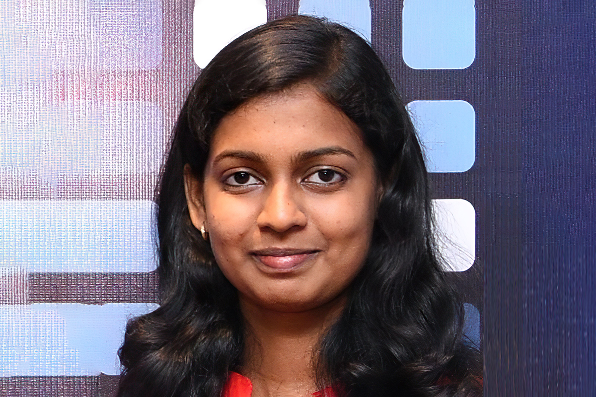 Photographic portrait of Aarthi Kumar