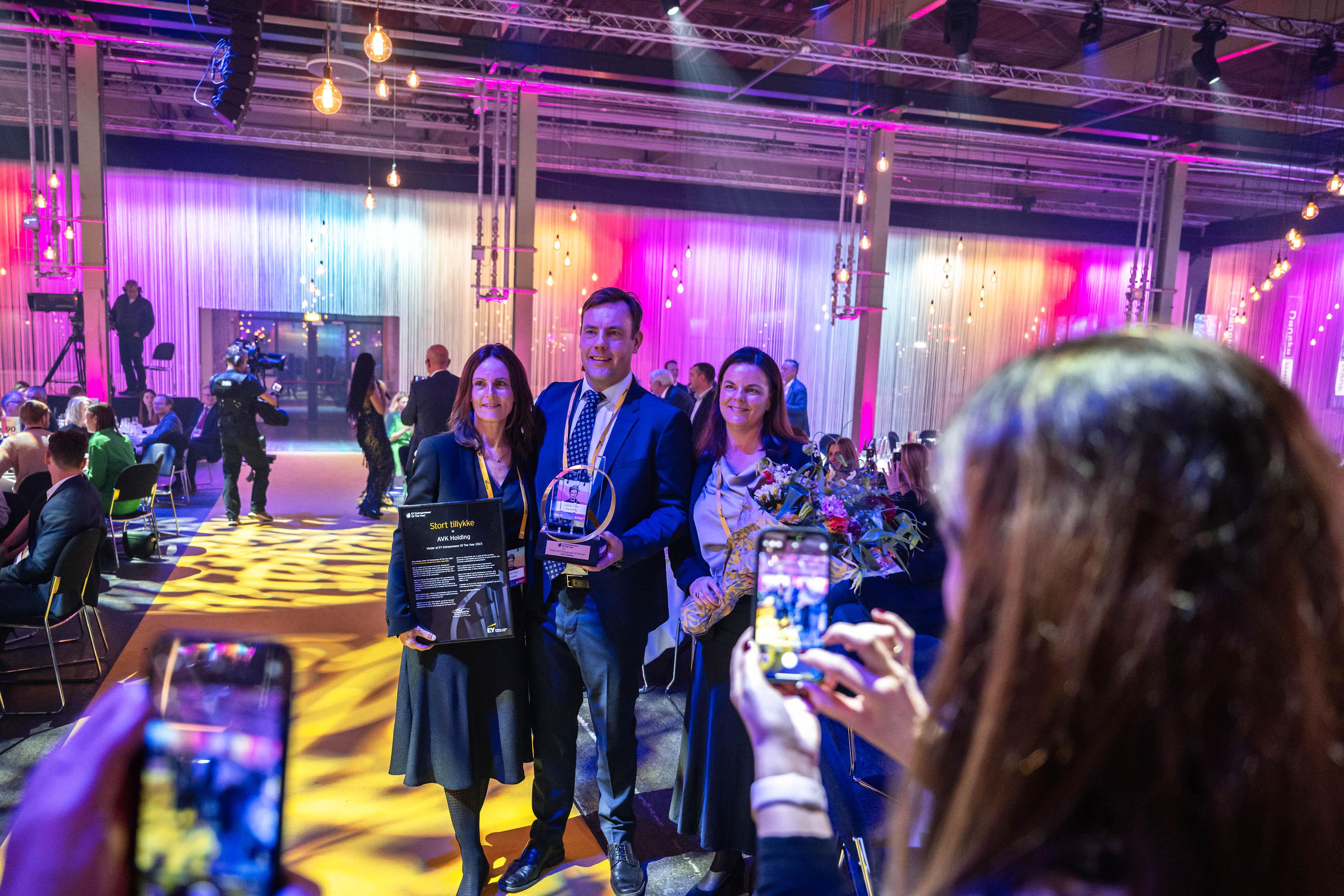 AVK Holding vinder hovedprisen ved EY Entrepreneur Of The Year 2023