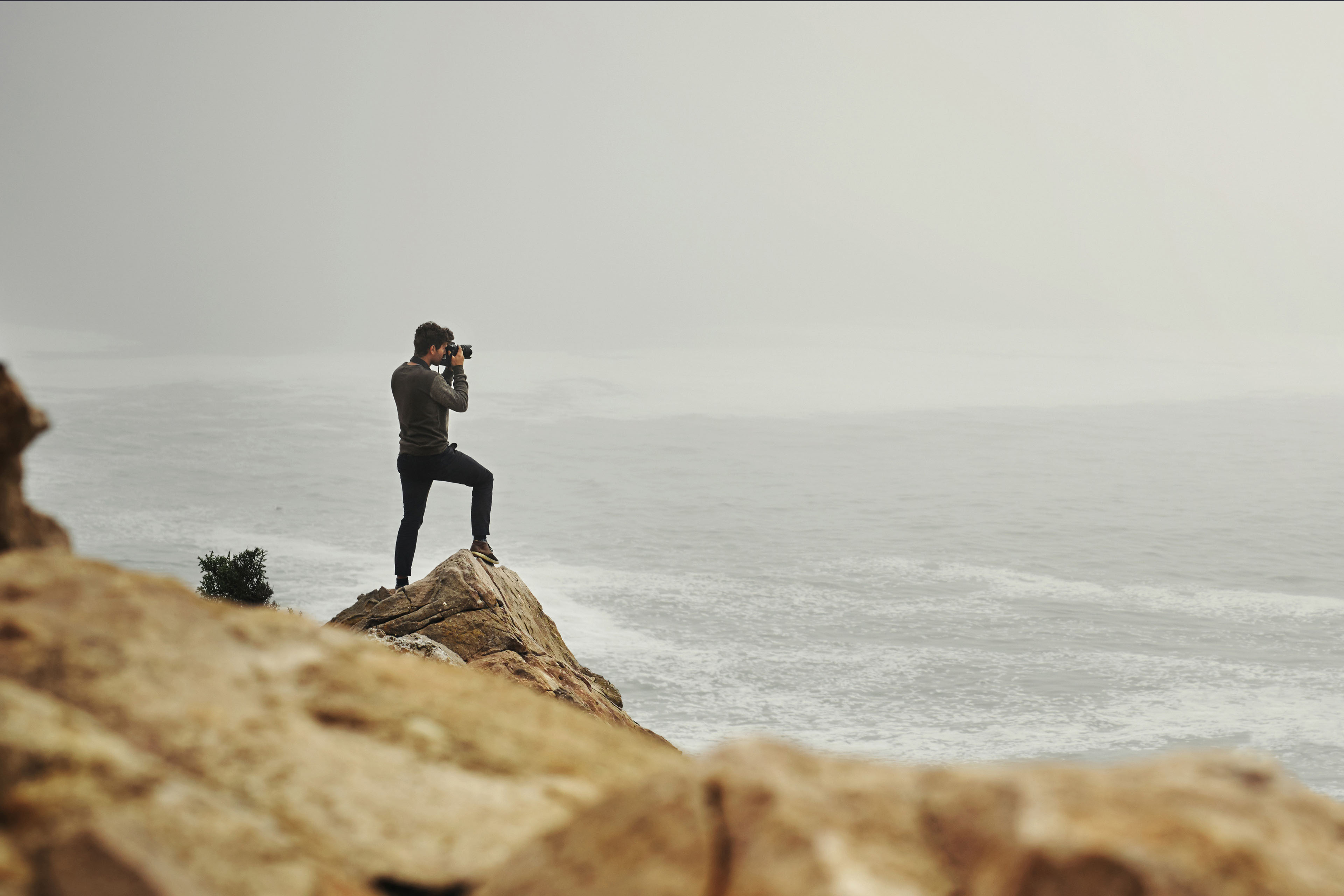 Fotograf auf den Klippen