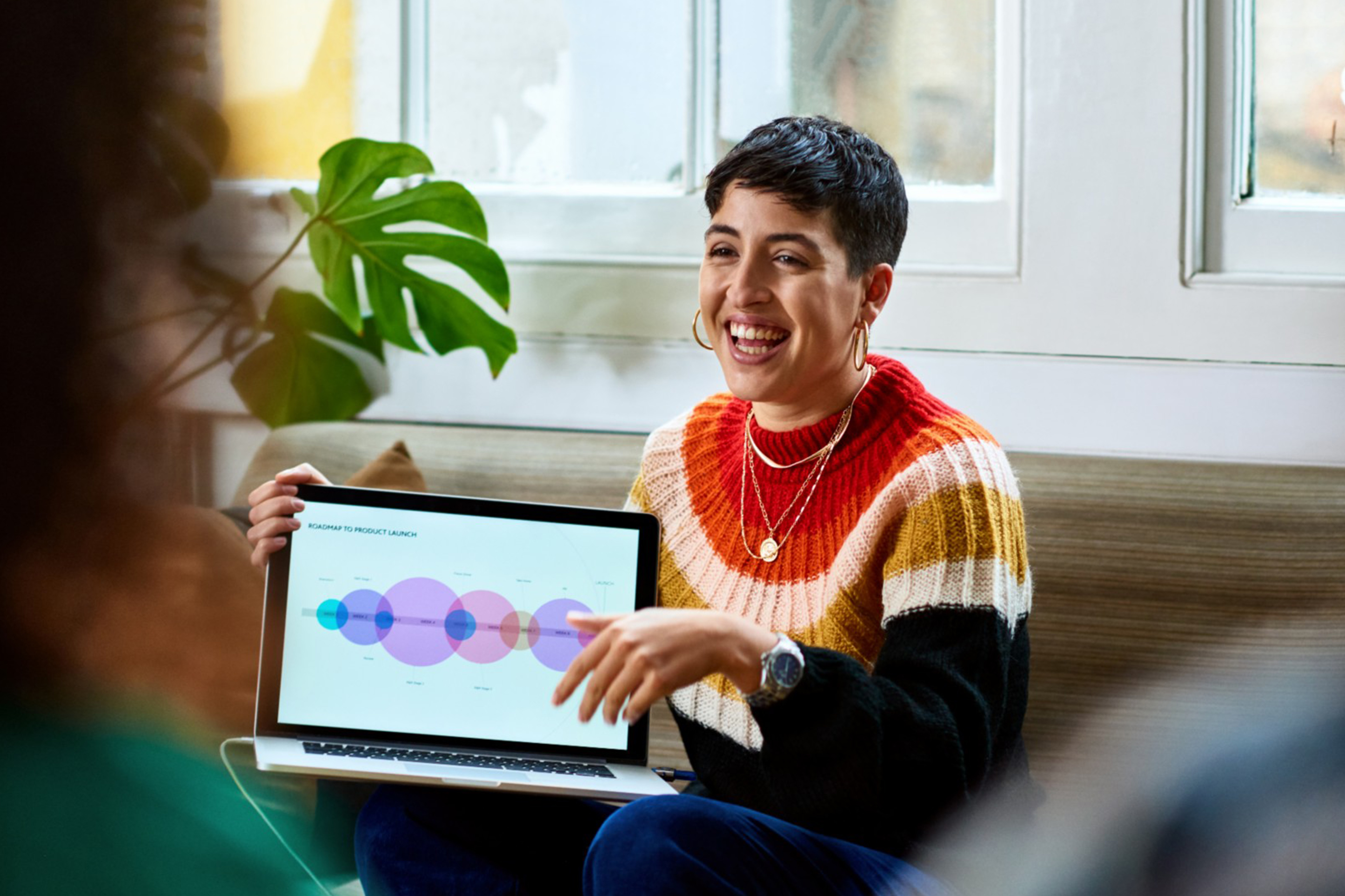 Women holding the laptop