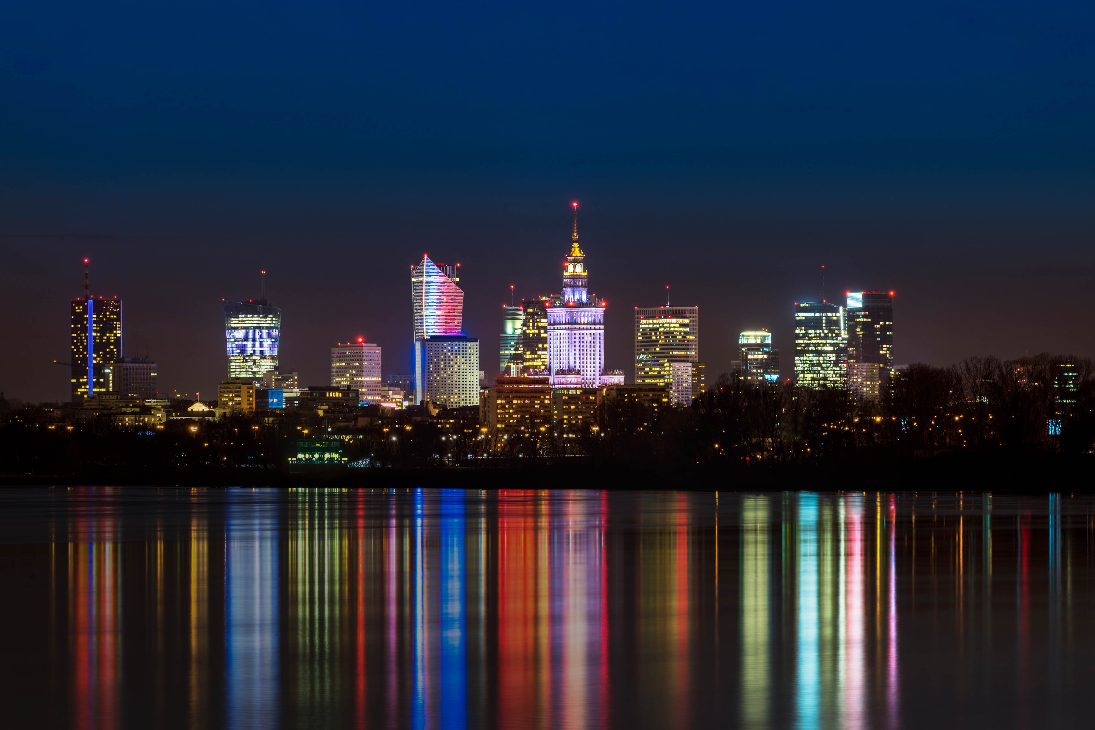 Night panorama of warsaw