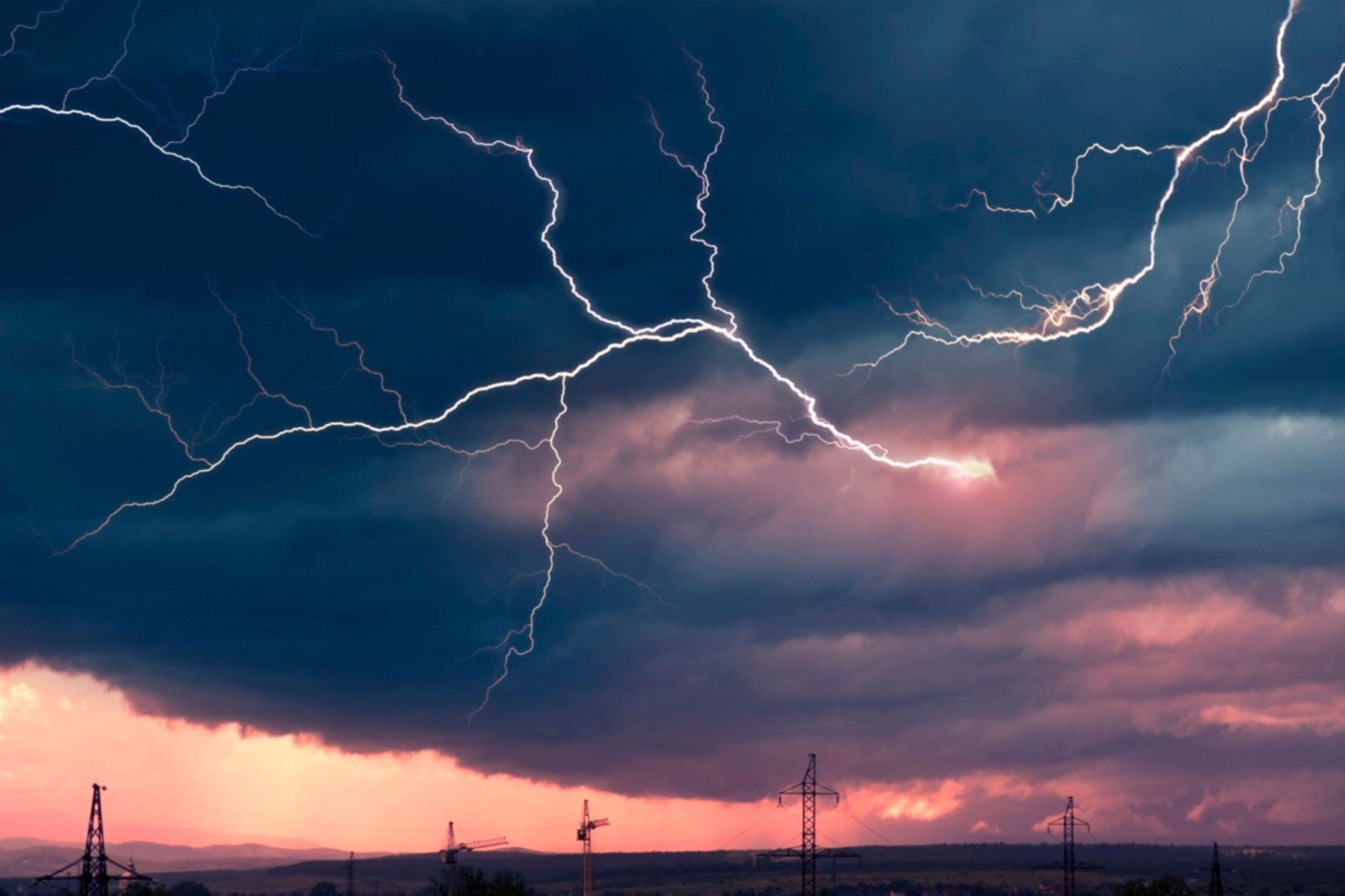 Ariel view of a lightening bolt cloud