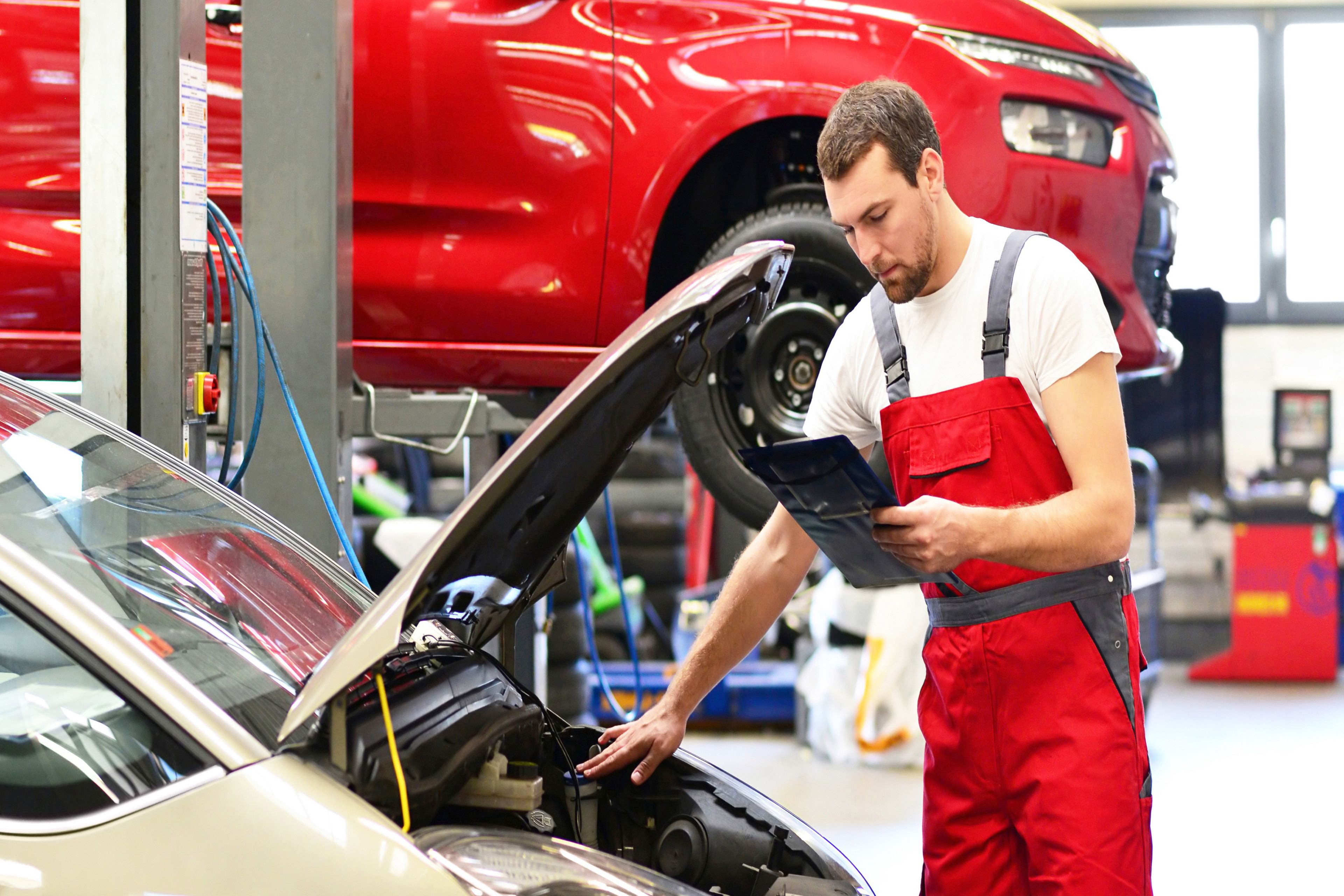 Mechanic inspection of car