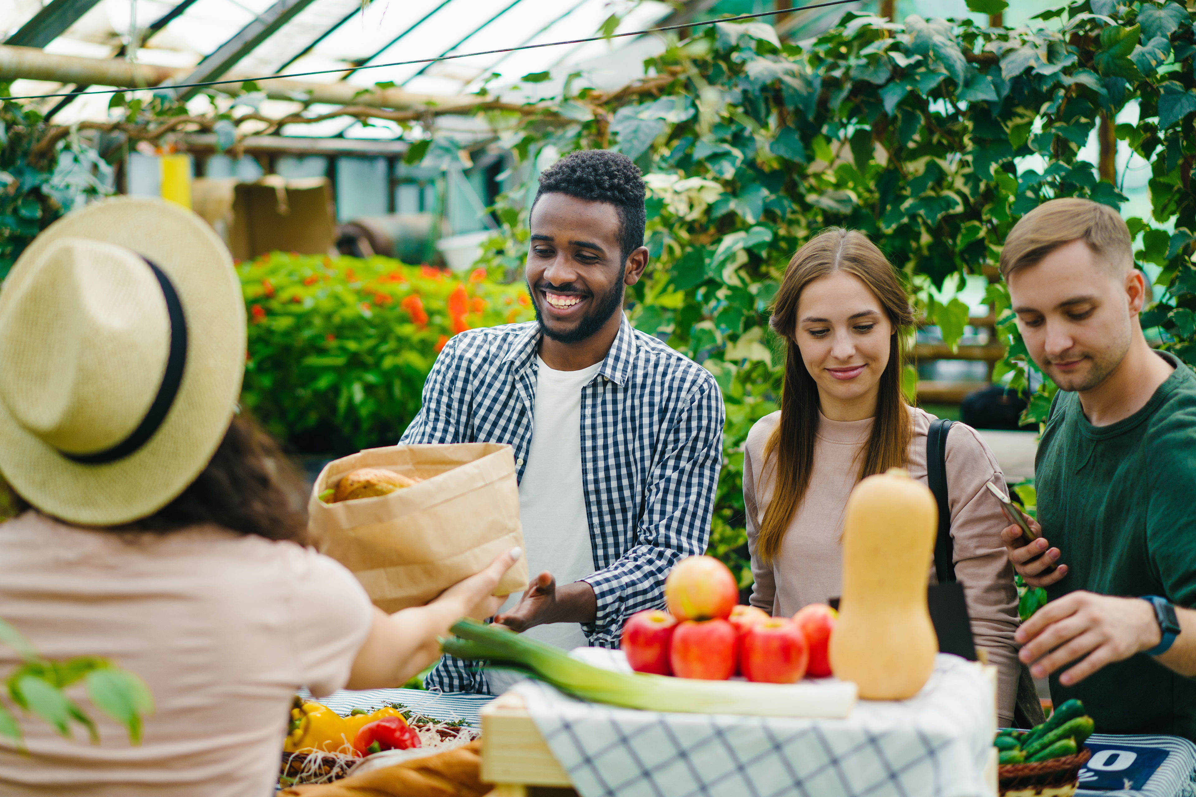 Shopping at farmers market