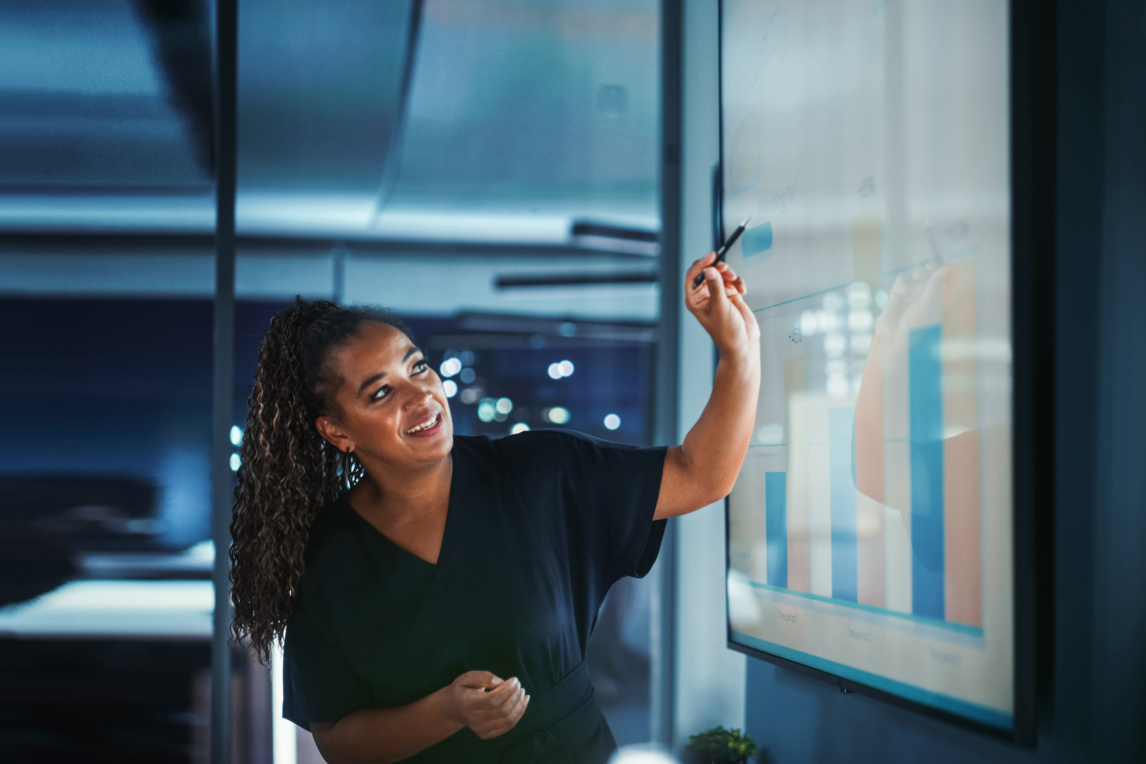 Company operations director holds sales meeting