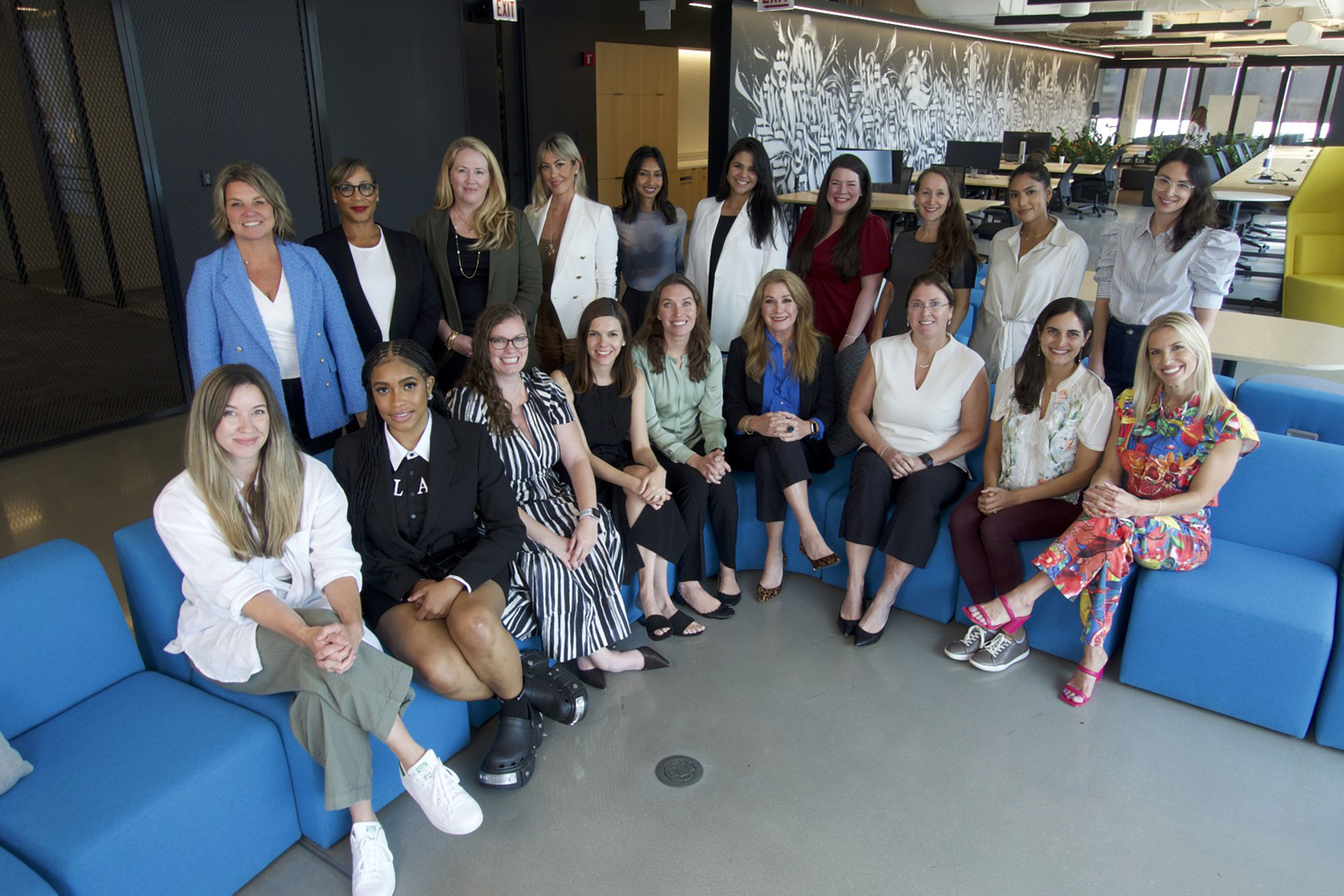 Members of the EY Entrepreneurial Winning Women™ North America (Winning Women) Class of 2023