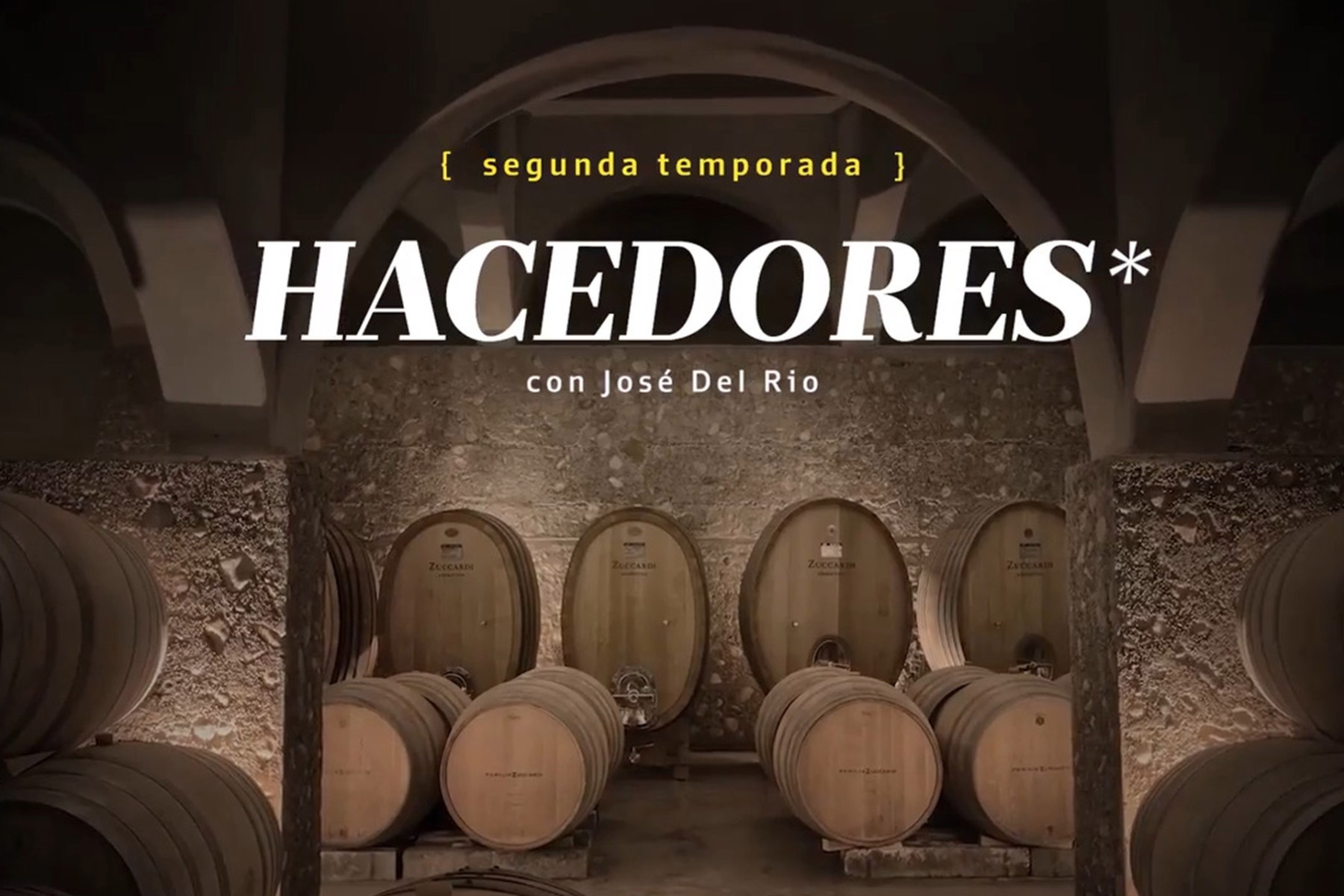 Placa de Hacedores, presentado por LA NACION + EY, de fondo se puede ver una imagen de la bodega Zuccardi