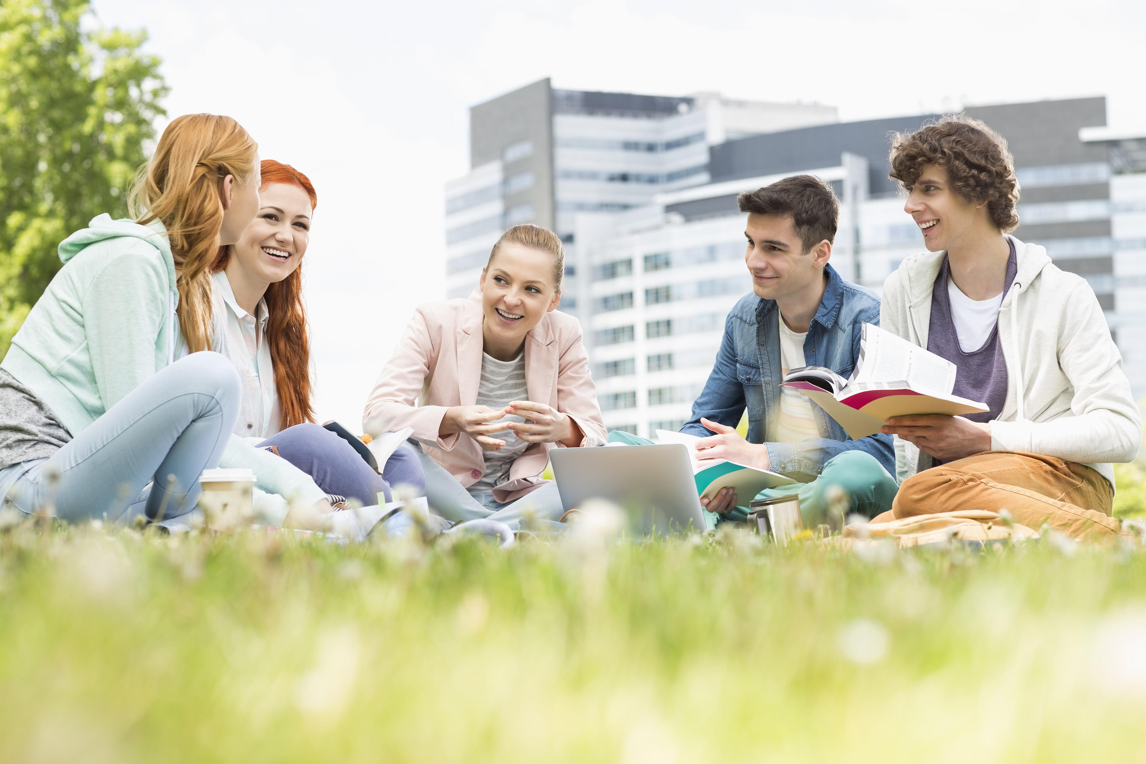 EY Japan、大学生にキャリア教育を提供するキャリア大学にて「CAREER UNIVERSITY AWARD2021」ベストフィードバック賞を受賞